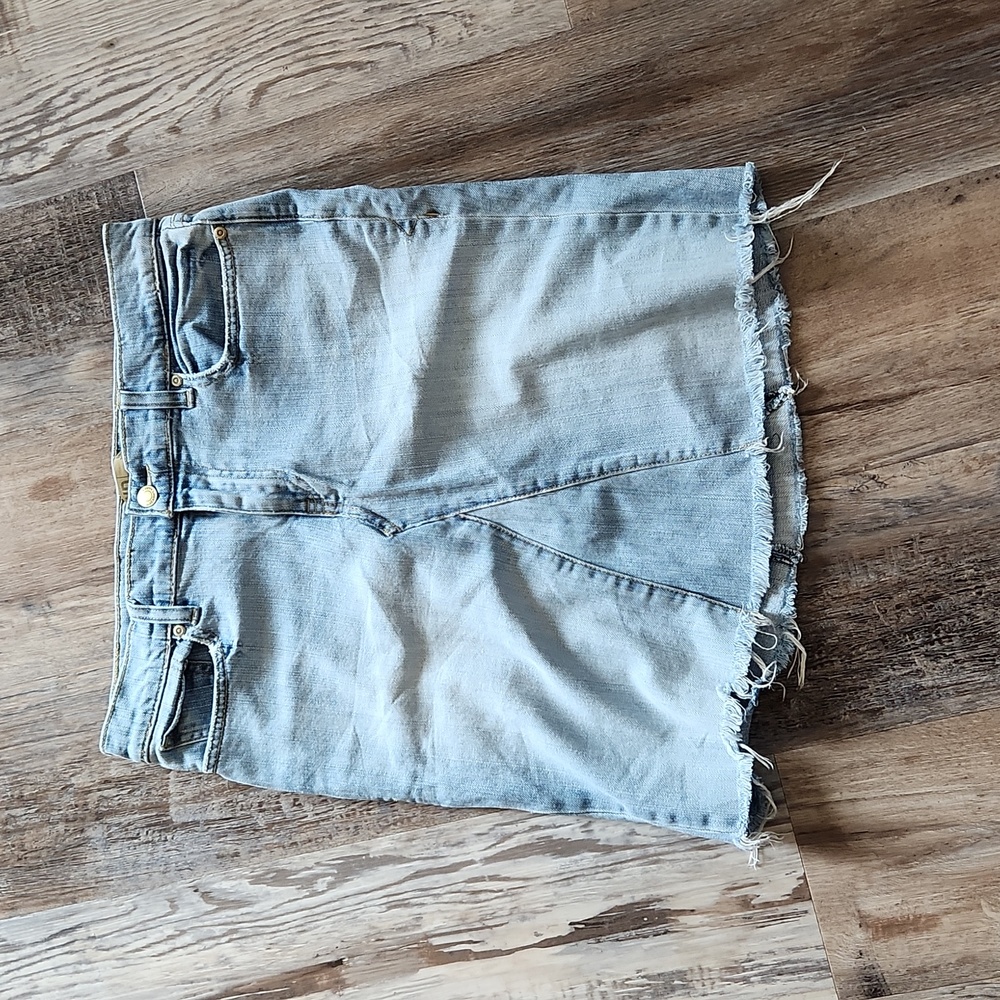 Jean skirt - Picture 1 of 4